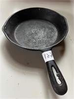 #5 CAST IRON SKILLET