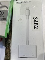 APPLE ADAPTER