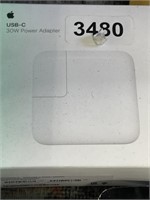 APPLE USB- C 30W POWER ADAPTER