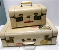 Vintage Luggage w/ Original Key