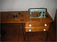 Viking Husquarna Sewing Machine W/Stand