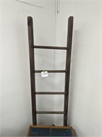 Wooden Ladder - 77"