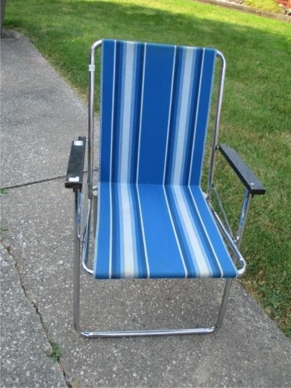 lawn chair