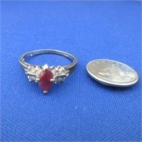 .925 Sterling Ladies Ring With Stones