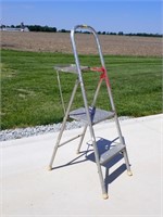 Step Ladder - 51" tall