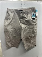 Size 16 W medium Lee relaxed fit grey capri pants