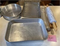 Bakeware pans and rolling pins