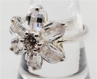 (N) CZ Flower Sterling Silver Ring (size 7.5)