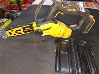 DEWALT 20V 8" pruning chainsaw, tool Only