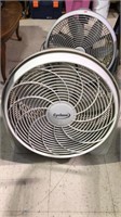 Lasko cyclone 20 inch floor fan with three speeds