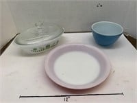 2cnt Pyrex Dishes and 1cnt Glassbake Dish