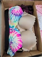 Pink and Victoria's Secret bras size 34d and 32