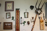 Assorted Wall Décor