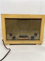 Sears and Robuck vintage radio nonworking
