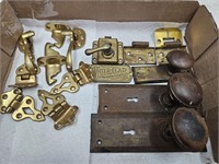 Vintage Door Hardware Knobs +