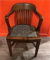 Antique Oak Jurist's Chair