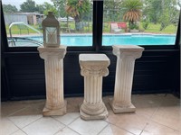 PLASTER PEDESTALS INCLUDES LANTERN