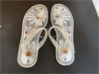 New Super Cute Jelly Flip Flops Sz 7