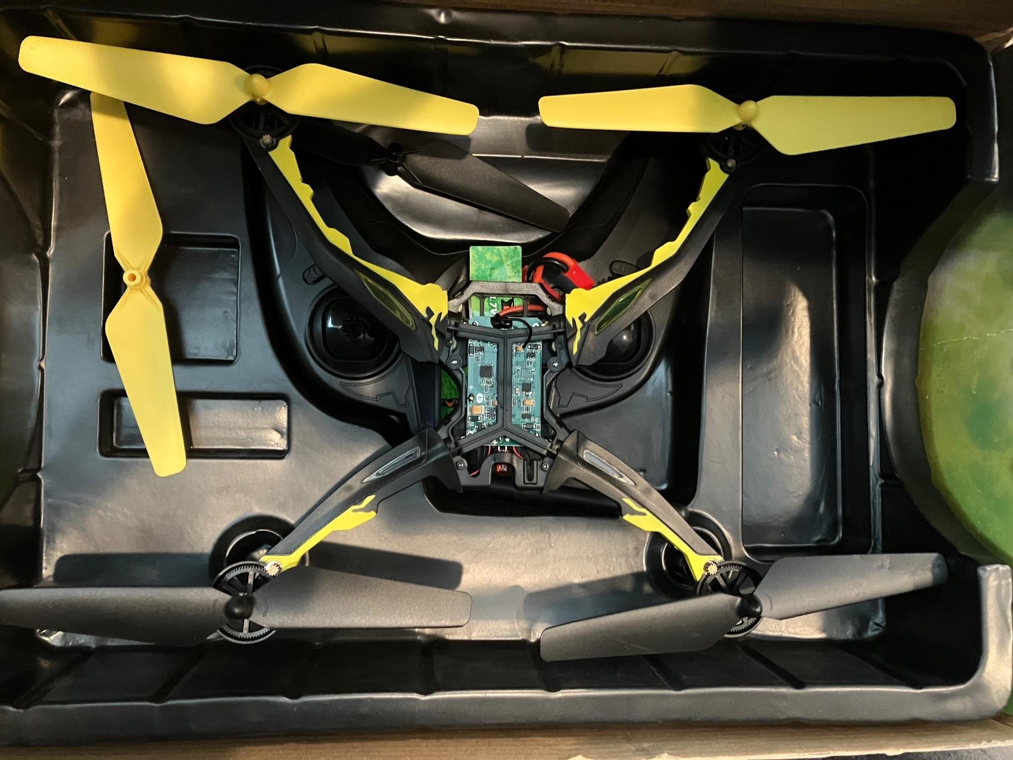 Dromida ominus drone (parts only)