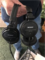 2 Sony Headphones w/ cassette tapes