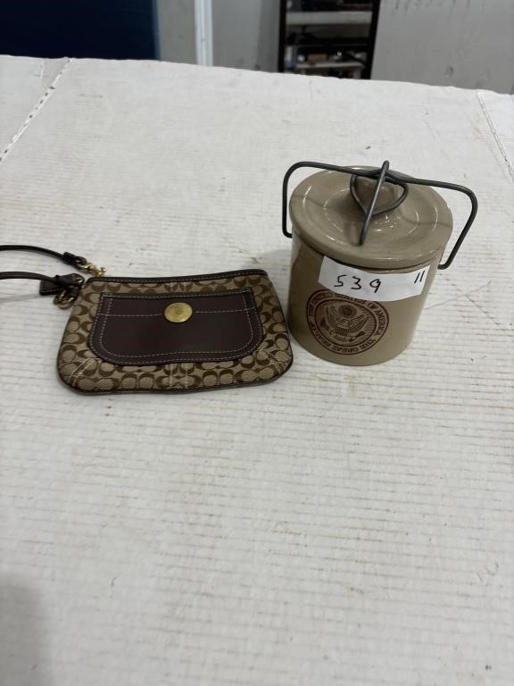 Miniature Crock and Coach Purselette