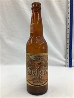 Dubuque Star Select Beer Paper Label Bottle