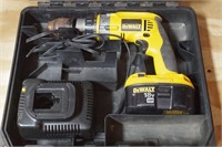 DEWALT DC989 HEAVY DUTY 1/2” CORDLESS HAMMER DRIL