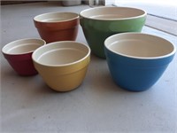 Ceramic Nested Bowl Set (5 bowls)