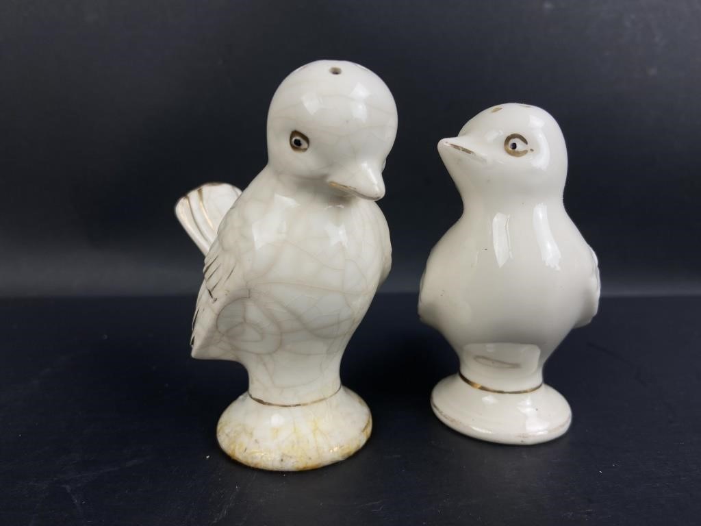 Vintage Ceramic Dove Salt & Pepper Shakers