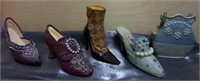 J - LOT OF 4 RIGHT SHOE ONLY & PURSE FIGURINES
