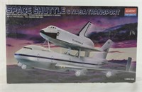 NIB academy hobby models space shuttle in NASA
