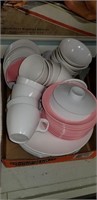 set of Mellmac dishes