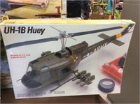 UH1B Huey model kit