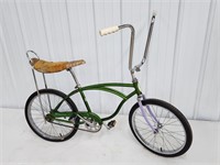Vintage Schwinn Sting-Ray Bike / Bicycle. The