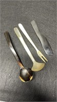 4 Pieces Of Cutlery Made From Buffalo Horn