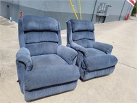 Two matching recliners