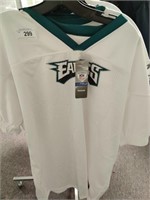 2 New Eagles blank youth jerseys, 2XL