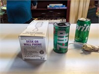 VTG 7-Up Can Lamp & Wall Phone
