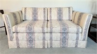 Vintage Love Seat 60x33x33