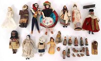 COLLECTIBLE TOURIST TRADE DOLLS