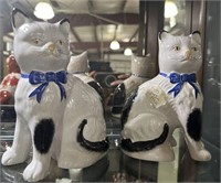 Pair of English Staffordshire Style Porcelain Cats
