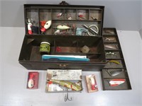 Vintage Kennedy tackle box and contents – C.C.