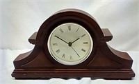 F9) Desk/Mantel Clock, Wood, Quartz Movement, Good