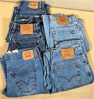 womans vintage levis- sz 8,10,12