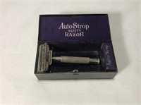 Vintage Auto Strop Safety Razor In Case