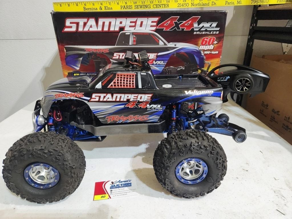 Traxxas Stampede 4x4 VXL RC w/ Controller