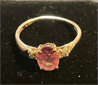 Ladies 10k gold pink topaz ring.