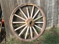 48" wood wagon wheel w/hub
