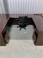 3-sided desk