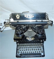 1900's Antique Royal Typewriter Model 10 1900's